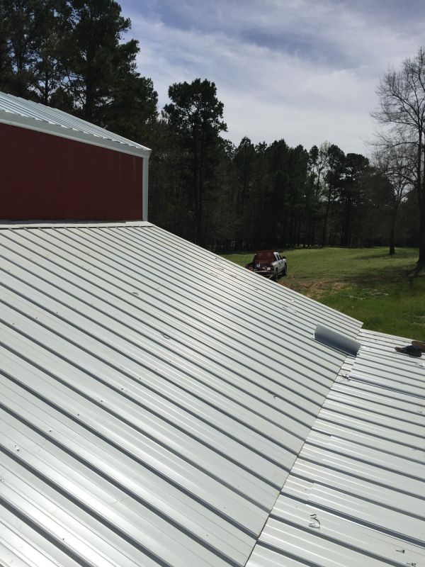 Barn Roof Construction in Worcester County, MA